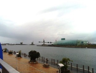 2014-06-06 雨のアクアマリン.jpg