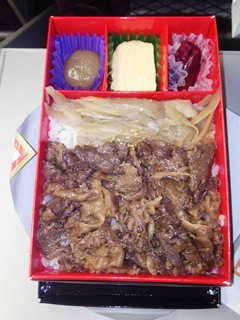 140715 ekiben-02.jpg
